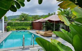 บิ๊ก บูดด้า ฮิลล์ไซด์